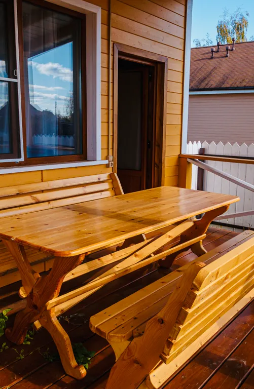 Дом-дача «у Мишутки» карамельный