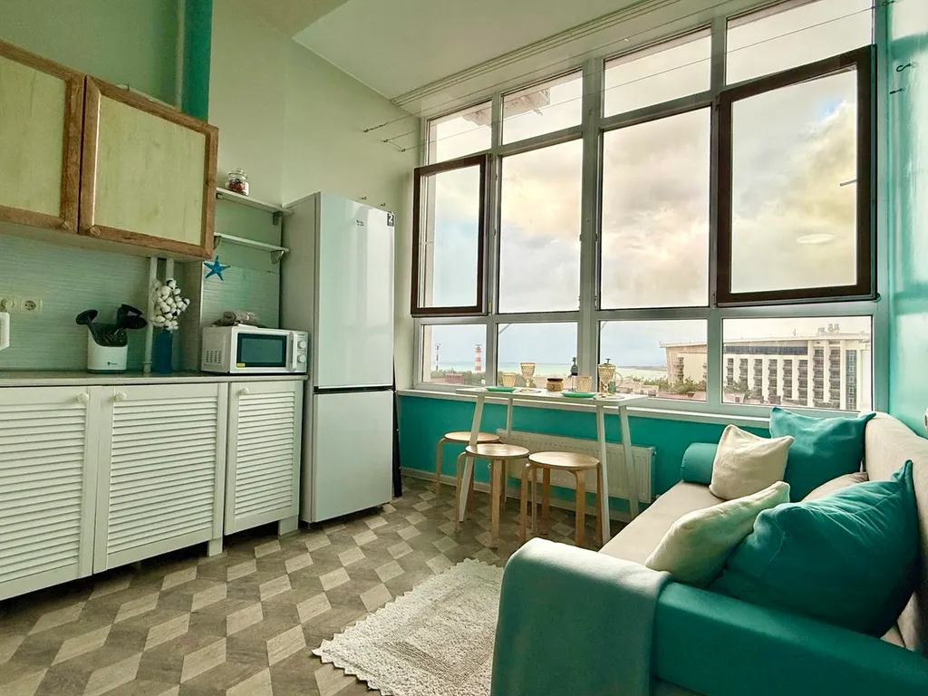 Квартира Светлые апартаменты с панорамным видом на море, горы и маяк — Геленджик