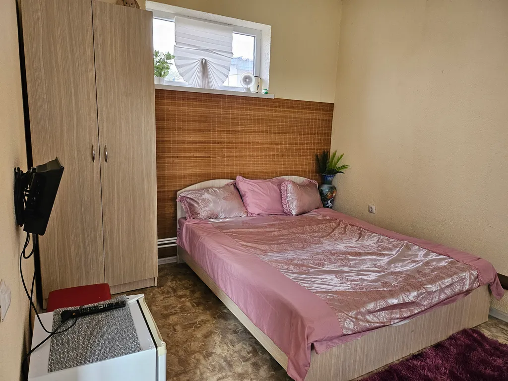 Двухкомнатный с удобствами, кондиционером, террасой