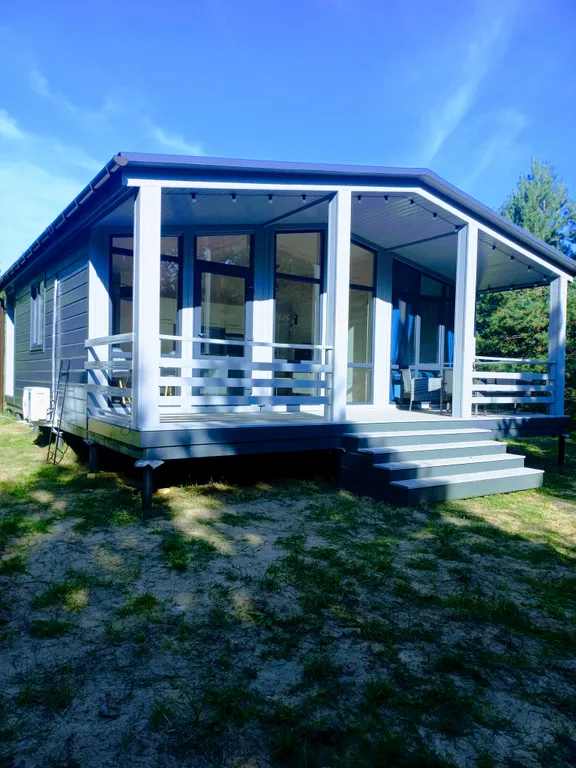 Домик-шале в лесу