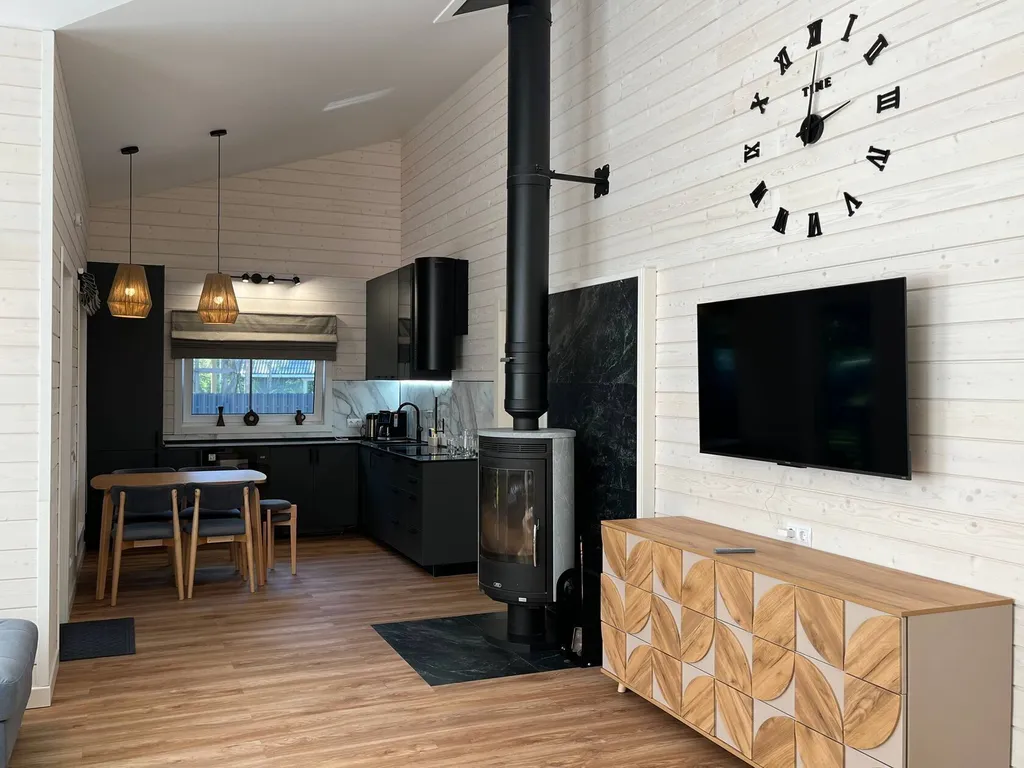 Премиальный коттедж на берегу Судаковского озера