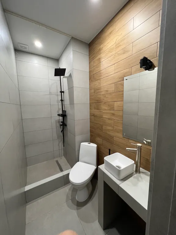 Дом у моря в тихом районе с самыми красивыми закатами