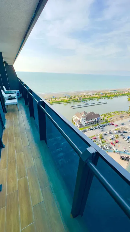 Апартаменты в Орби Сити с видом на море и танцующие фонтаны