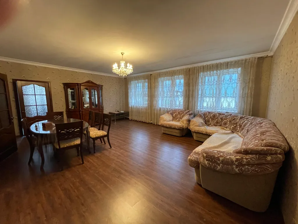 Коттедж Семейный дом — аренда посуточно в Дербент