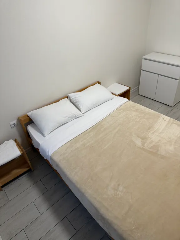 Новый дом в Геше на 1 линии по дороге на сектор Б