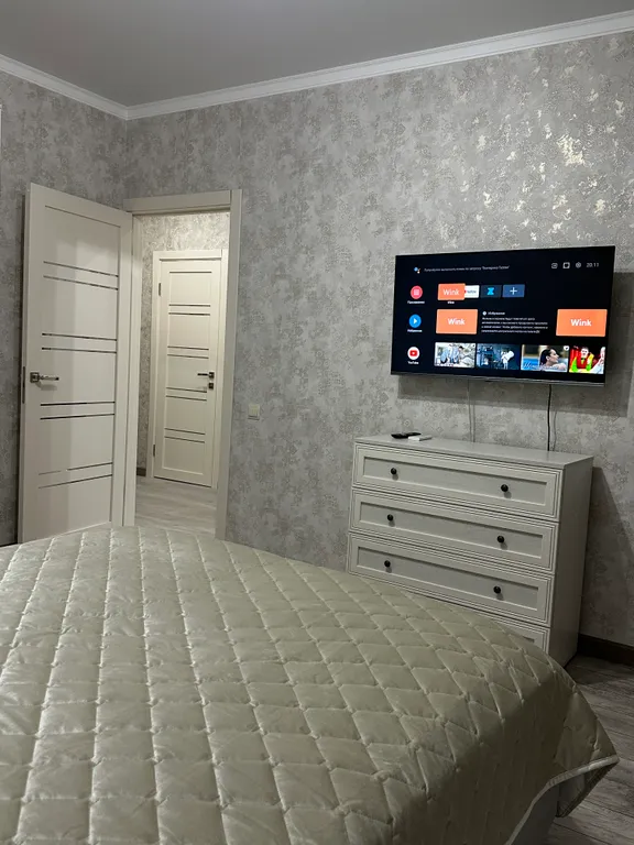 Новая уютная 1-клмнатная квартира с новой мебелью