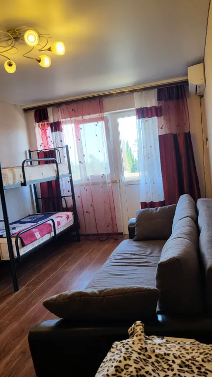 1-я квартира с видом на море — аренда посуточно в Гудаута