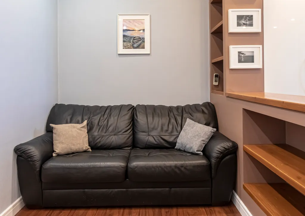 Большая квартира с видом на море