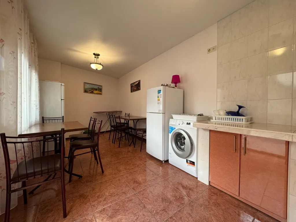 3-комнатный дом в спальном районе Феодосии