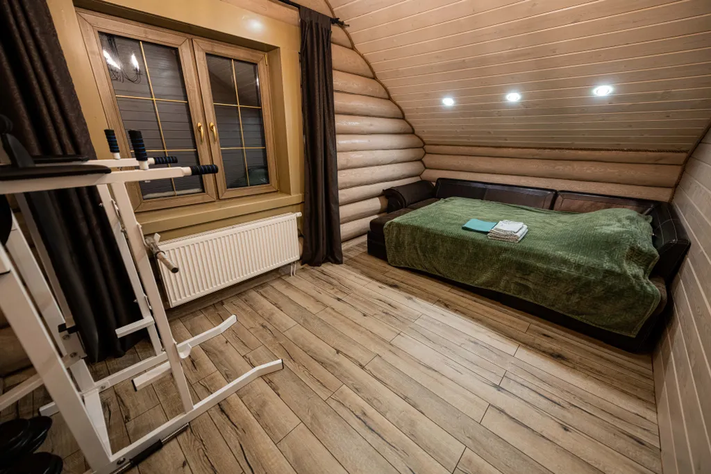 Загородный дом в окружении леса Grovehause