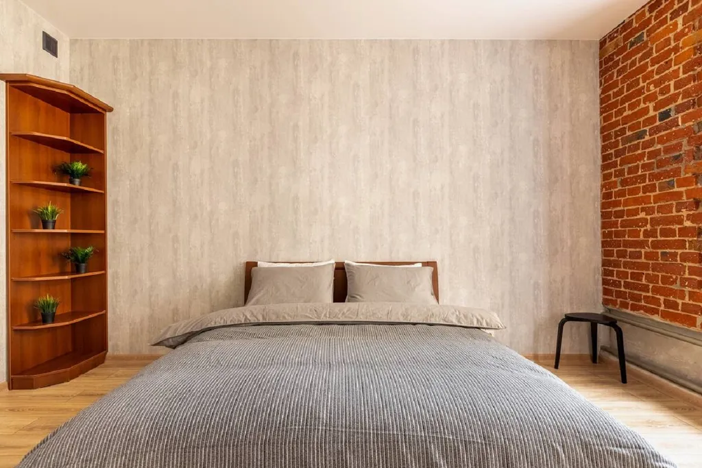 Комната у метро Улица 1905 года