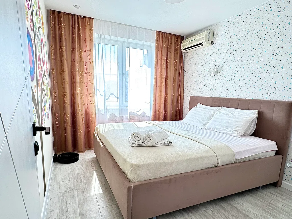 Дизайнерские 3-х комнатные апартаменты для большой семьи