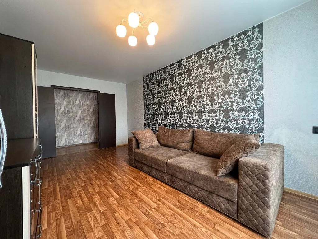 Трёхкомнатные апартаменты в центре Автозаводского района