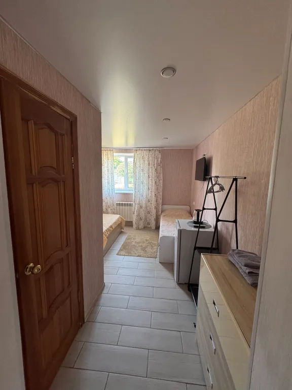 Гостевой дом 365 дней 3-х номер комфорт с душем и туалетом в номере