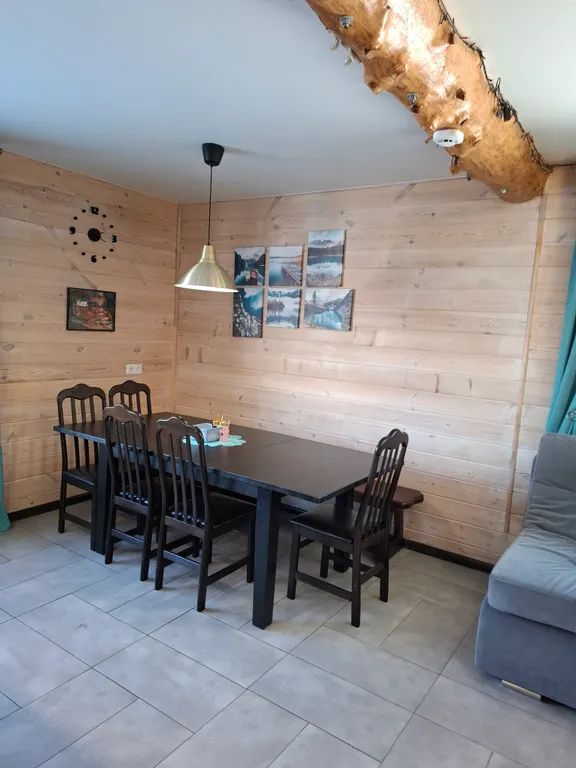 Уютный дом с видом на горы