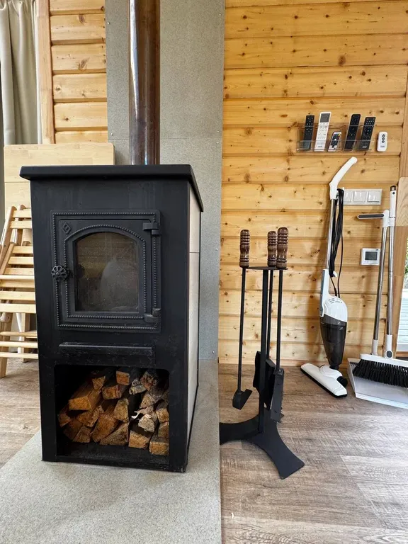 Дом для двоих с ванной и джакузи