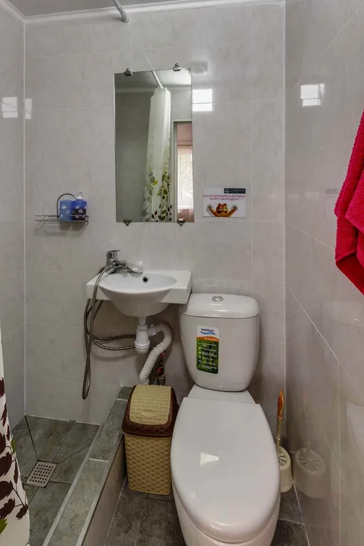 Студия с мини-кухней и собственным санузлом