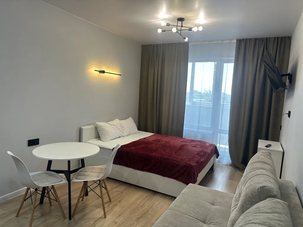 Уютная студия в ЖК Изумрудный - 2 новый дом, центральный район