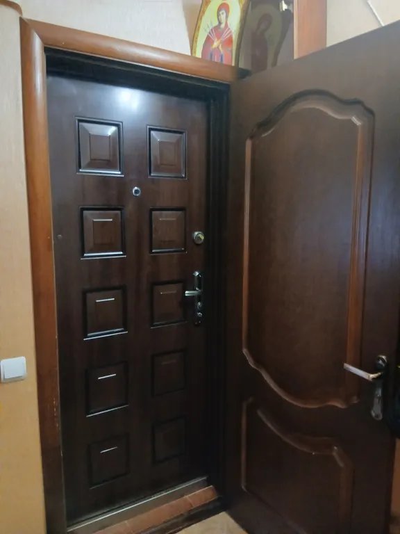 Двухкомнатная теплая квартира