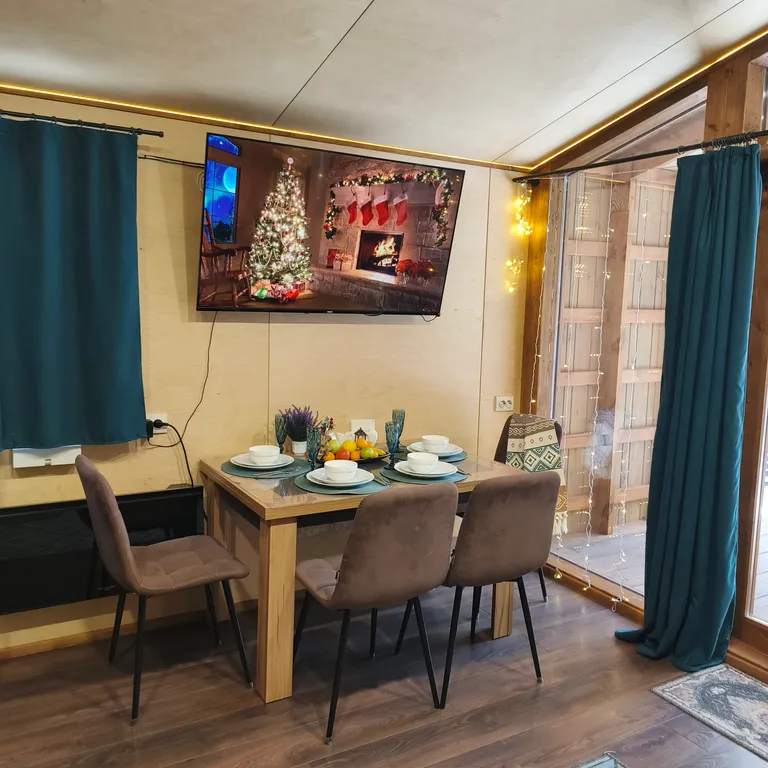 Коттедж Новый уютный дом в хвойном лесу вблизи поселка — Архыз