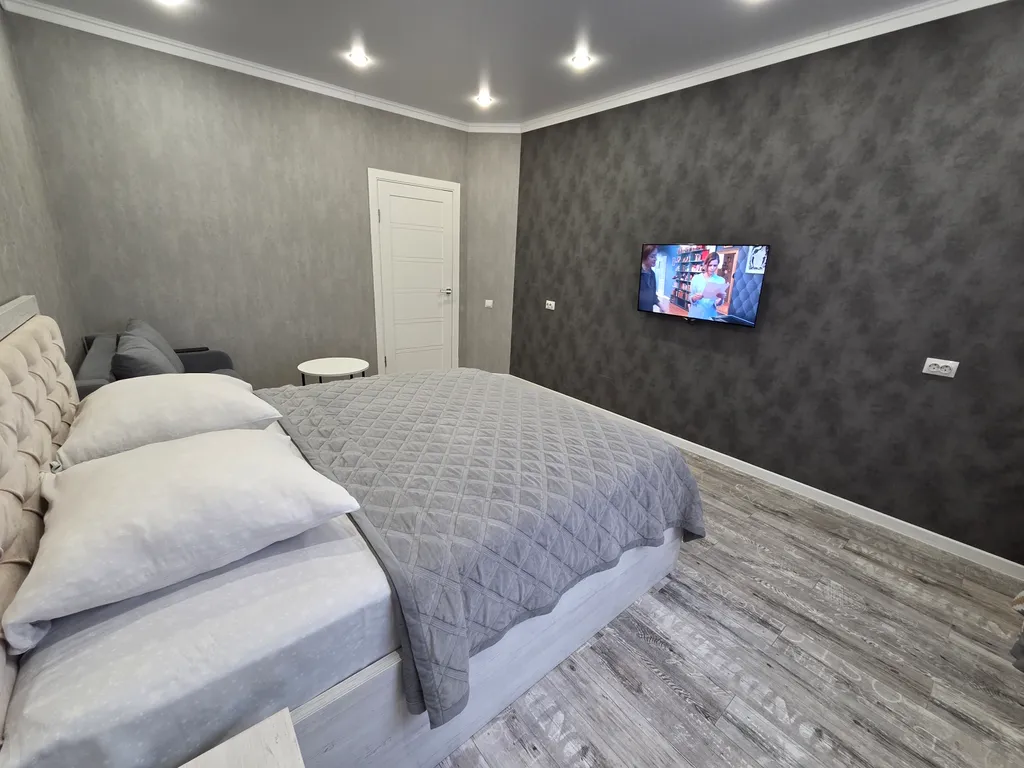 Апартаменты VVA / Российский проспект