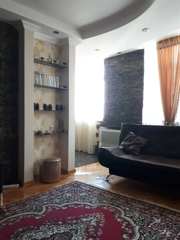 3-комнатная Квартира