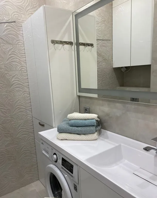 Квартира Апартаменты прям у моря — Сириус