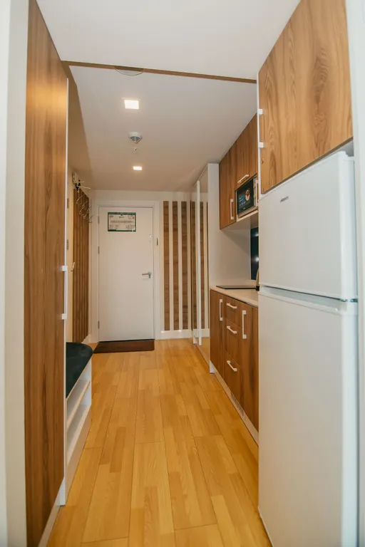 Студия с видом на море