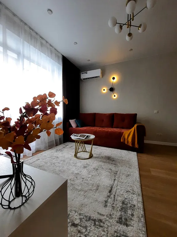 Уютная евродвушка в центре — до 4 гостей, Wi‑Fi, закрытая парковка.