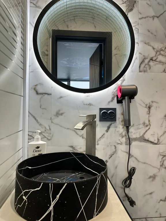 Дом на двоих Космос