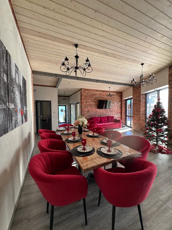 Апартаменты V с бассейном