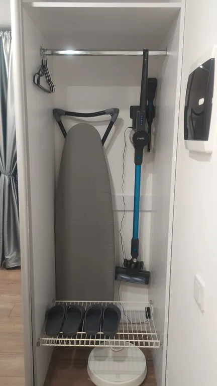 Апартаменты с видом на реку и лес (закаты, рассветы, пение птиц)