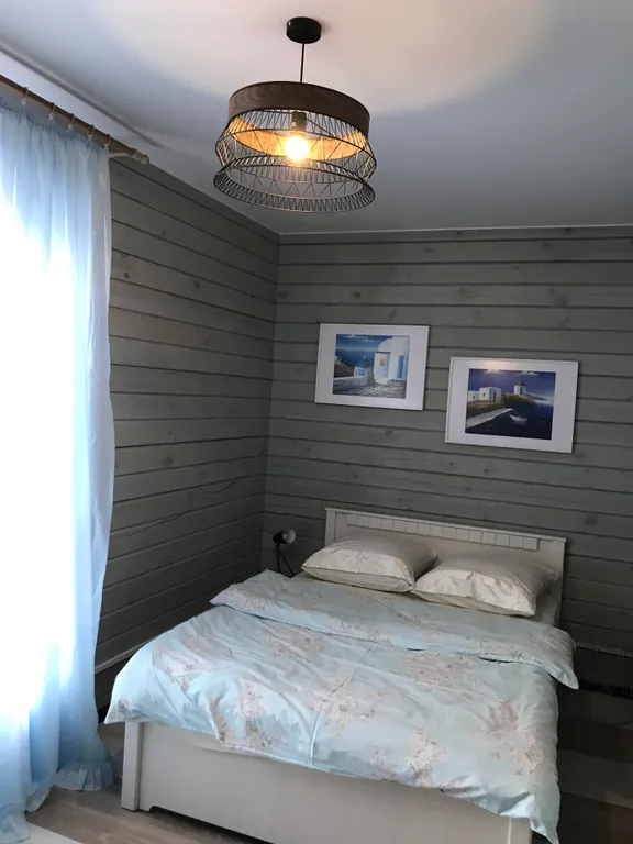 Дом синь-камень