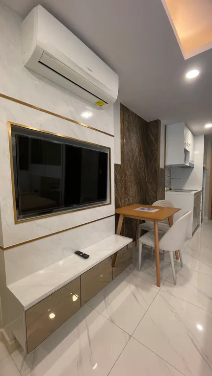 Dusit Grand Park 2 STUDIO