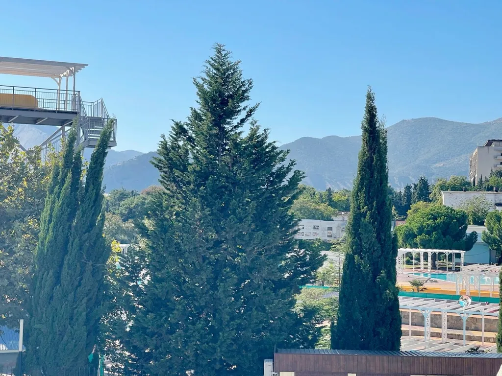 Апартамент с видом на море