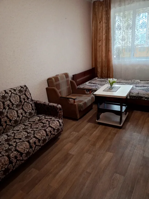 Уютная квартира рядом с ТЦ Круиз