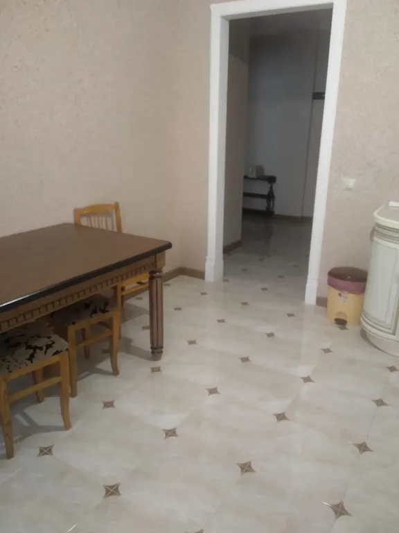 Хорошая квартира с новым ремонтом