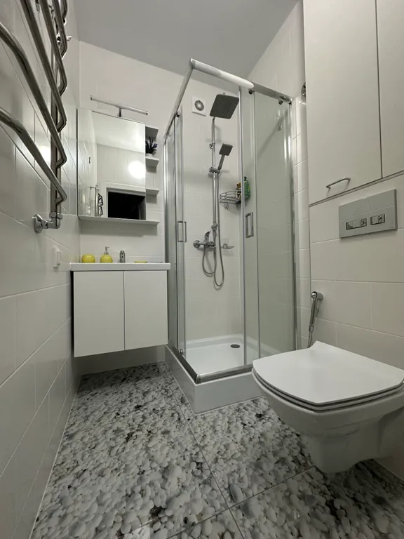 Уютная квартира с современным ремонтом в новом доме