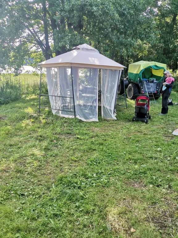 Коттедж Уютный Домик Пряник на берегу озера рядом с лесом — Сланцы