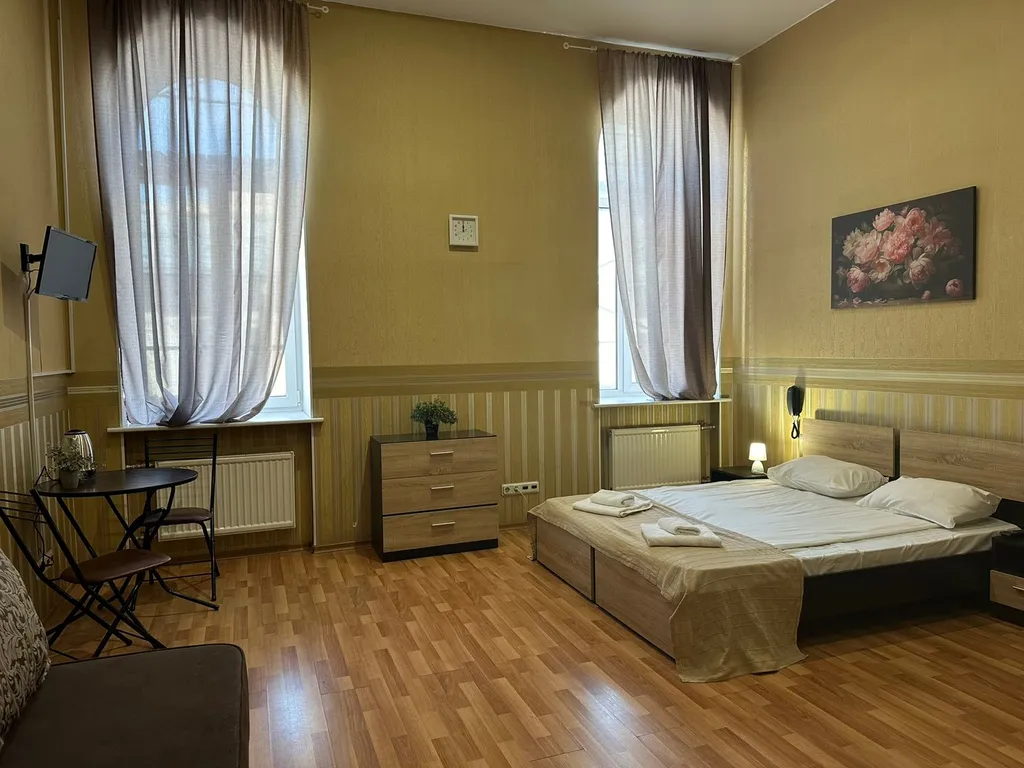 Квартира Номер в отеле с собственной ванной комнатой и кондиционером — аренда посуточно в Санкт-Петербург