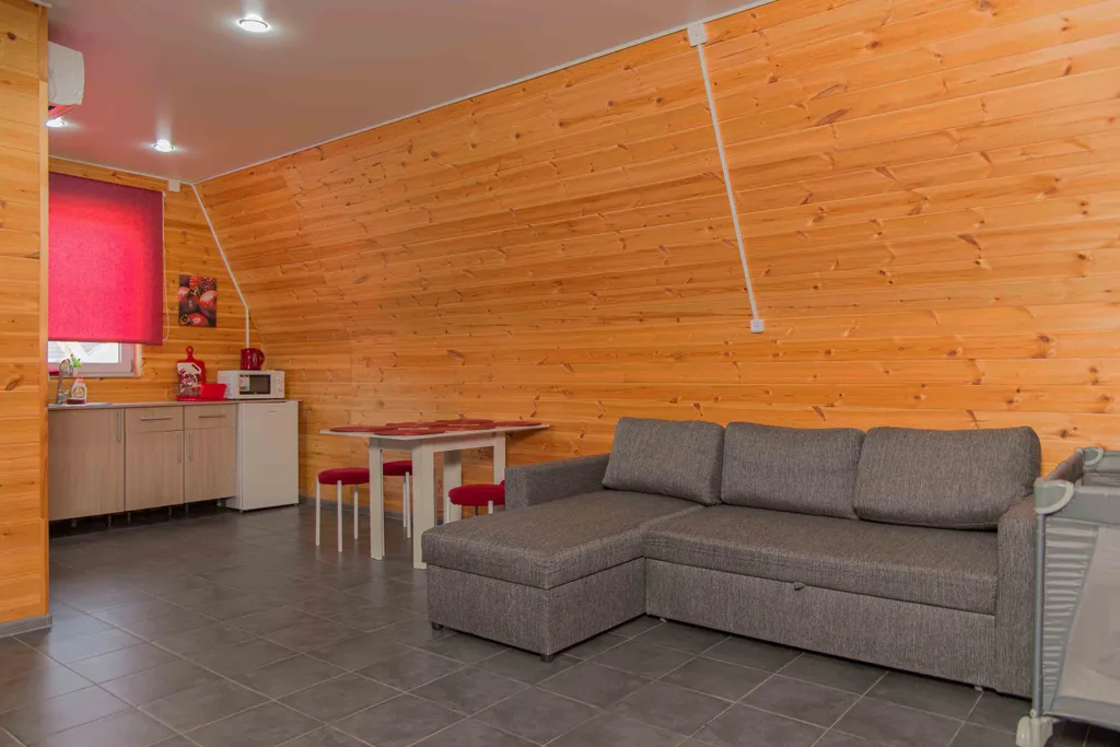 Коттеджи с баней и теплым бассейном