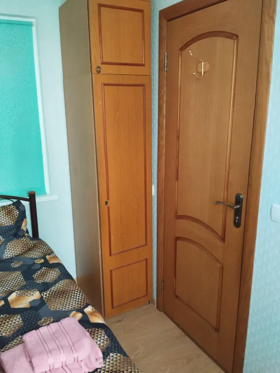 Коттедж Квартира с отдельным входом на ровном месте — Ялта