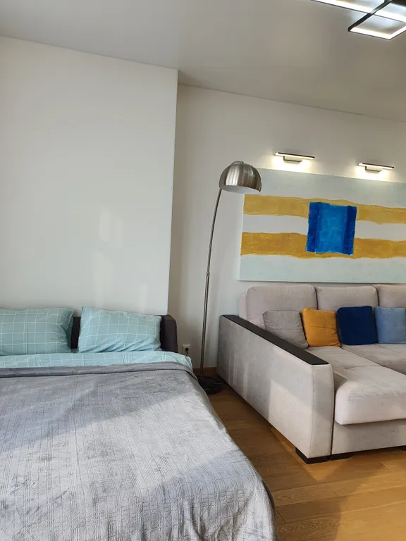 Апартаменты в центре города с прекрасным видом на золотой мост