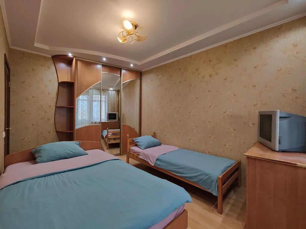 3-комнатная Квартира