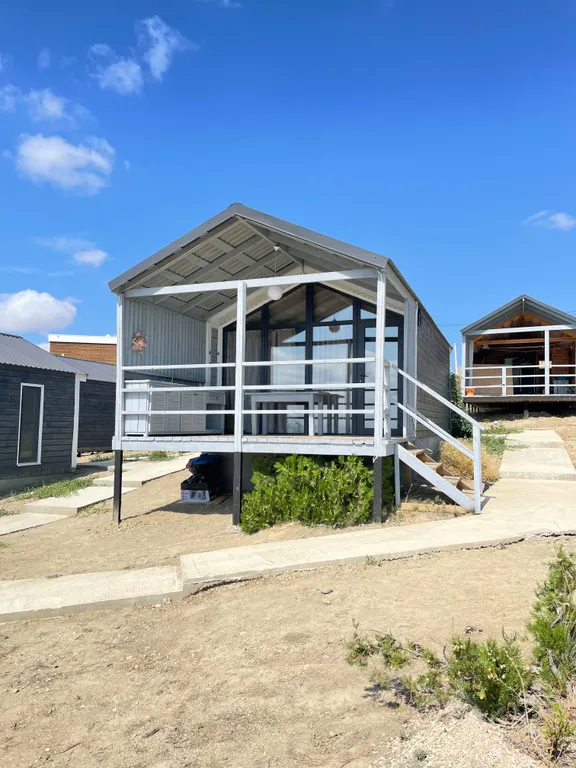 Домик у моря