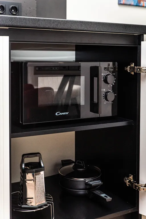 Стильные дизайнерские апартаменты на берегу реки Волга