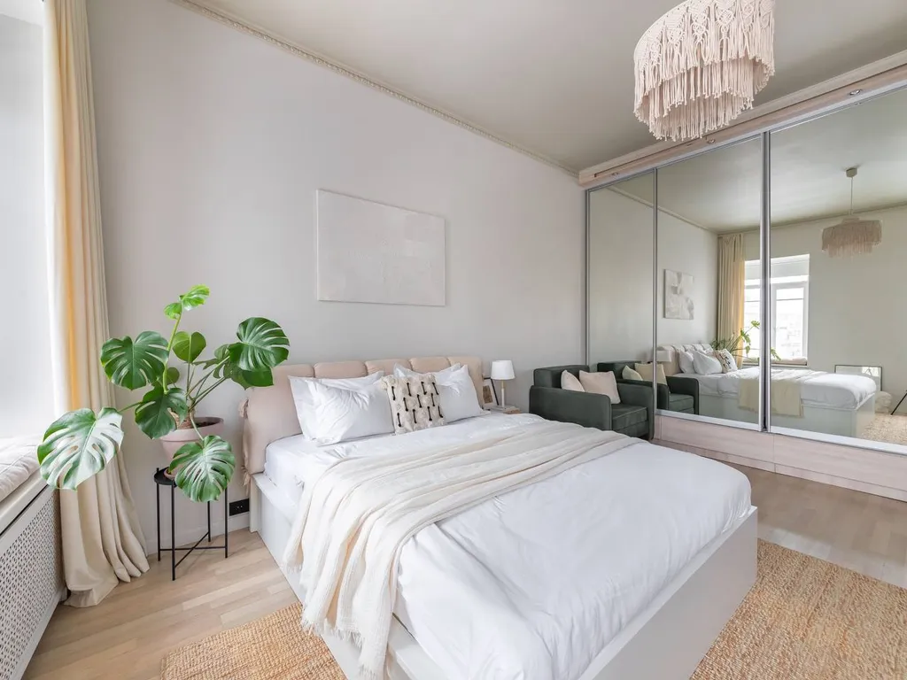 Видовая квартира у Казанского собора