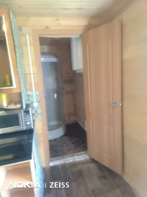 Страна Див на 2 гектарах земли, в изоляции и с озером