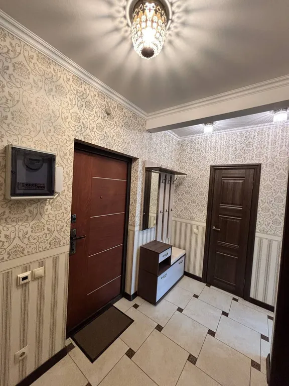 Большая квартира с терассой у охта-парка с дизайнерским ремонтом