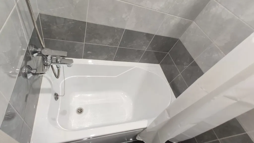 Светлая студия со свежим ремонтом